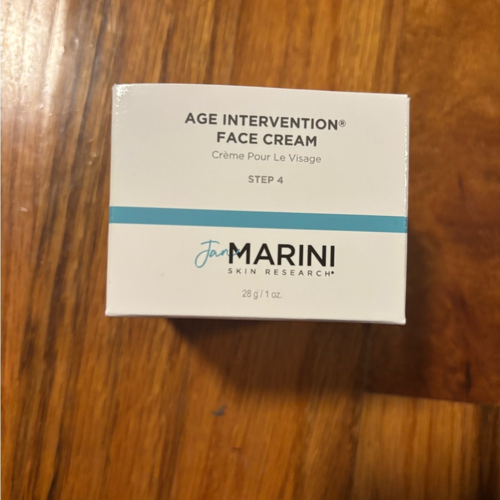 Jan Marini Age Intervention Face Cream - White and Blue